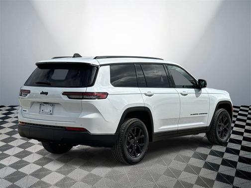 2025 Jeep Grand Cherokee L Altitude