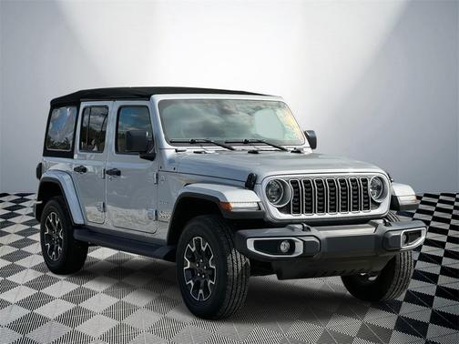 2024 Jeep Wrangler 4-Door Sahara 4x4