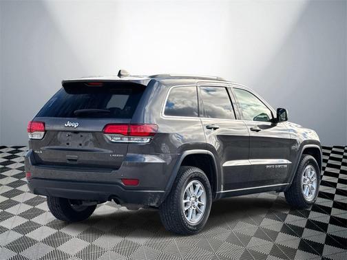 2020 Jeep Grand Cherokee Laredo