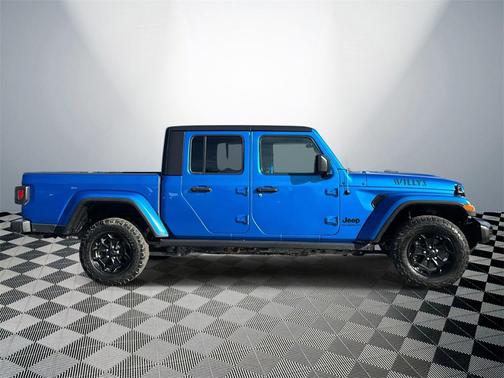 2021 Jeep Gladiator Willys 4x4