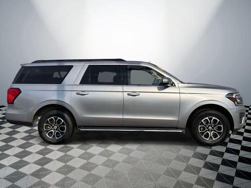 2023 Ford Expedition Max XLT