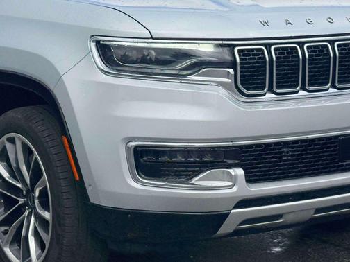 Silver Zynith 2024 Jeep Wagoneer Series II 4x4