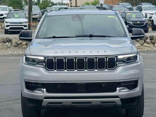 Silver Zynith 2024 Jeep Wagoneer Series II 4x4