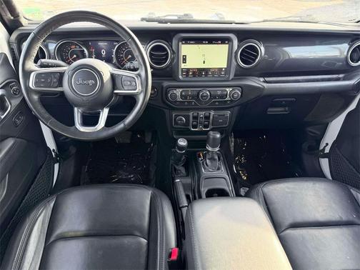 2023 Jeep Wrangler 4-Door Sahara Altitude 4x4