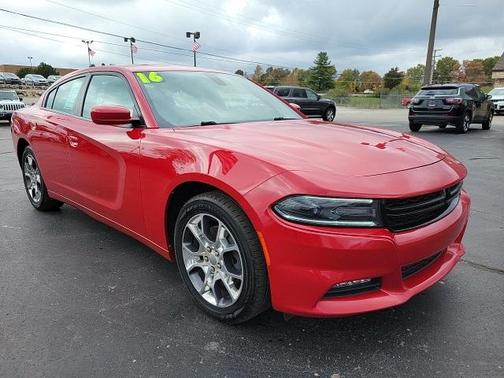 2016 Dodge Charger SXT