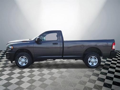 2024 RAM 2500 Tradesman Regular Cab 4x4 8' Box