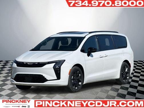 Bright White Clearcoat 2027 Chrysler Pacifica Limited