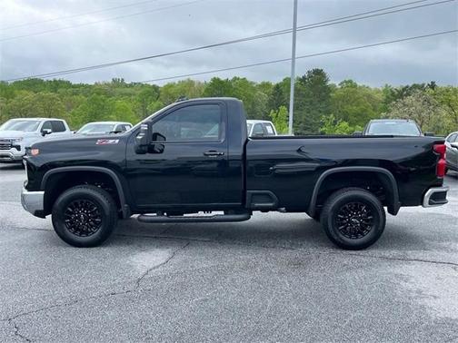 2025 Chevrolet Silverado 3500 LT