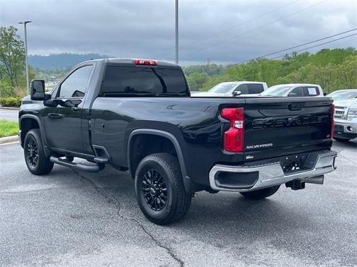 2025 Chevrolet Silverado 3500 LT