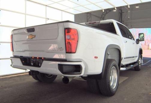 2024 Chevrolet Silverado 3500 High Country