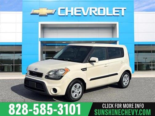 2013 Kia Soul Base