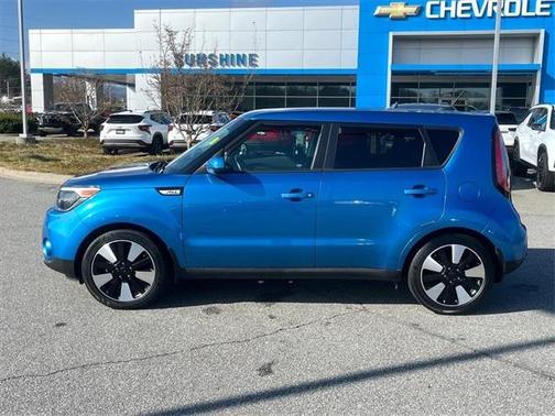 2019 Kia Soul +