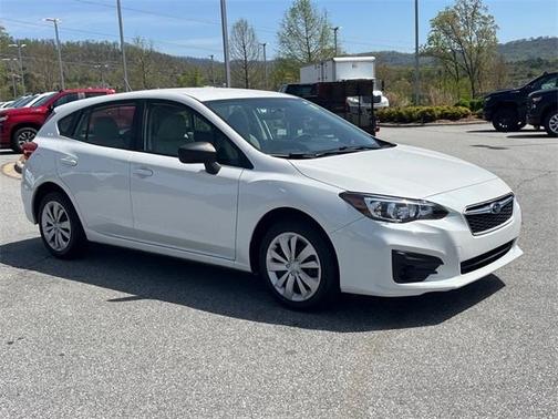 2019 Subaru Impreza 2.0i