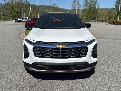 Summit White 2026 Chevrolet Equinox LT