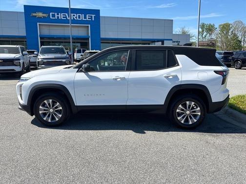 Summit White 2026 Chevrolet Equinox LT