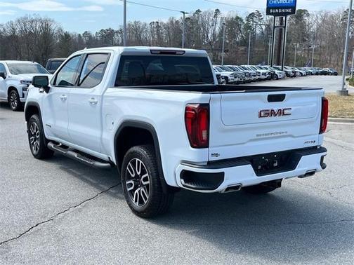2023 GMC Sierra 1500 AT4
