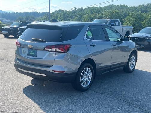 Sterling Gray Metallic 2023 Chevrolet Equinox 1LT