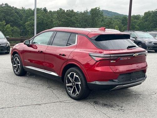2025 Chevrolet Equinox EV LT