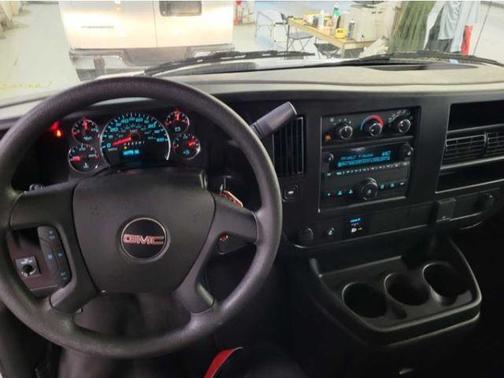 2023 GMC Savana 2500 Work Van