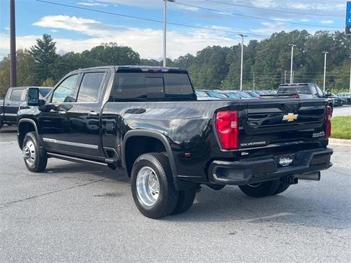 2024 Chevrolet Silverado 3500 High Country