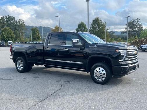2024 Chevrolet Silverado 3500 High Country