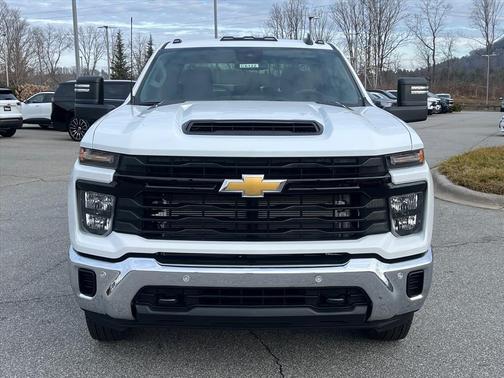 2026 Chevrolet Silverado 3500 WT