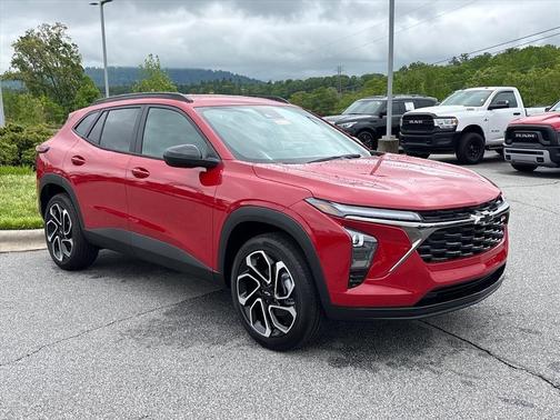 Red 2026 Chevrolet Trax 2RS