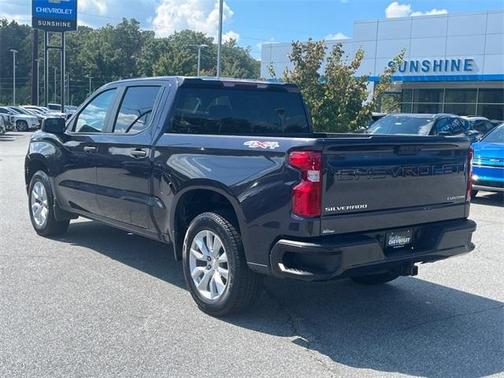 2022 Chevrolet Silverado 1500 Custom