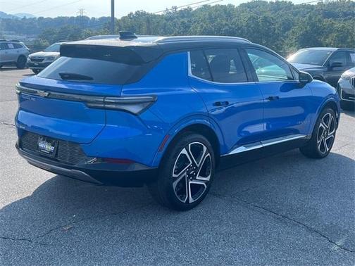 2026 Chevrolet Equinox EV LT 2