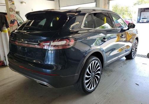 2021 Lincoln Nautilus Black Label