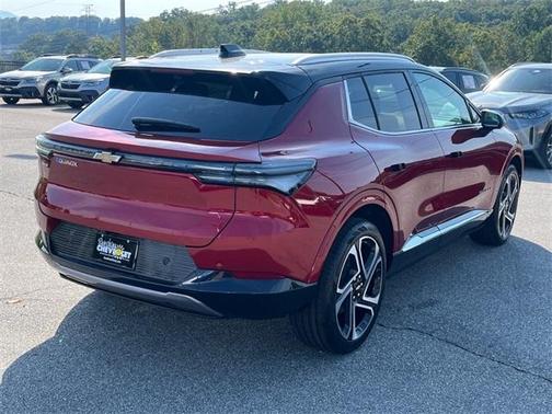 2025 Chevrolet Equinox EV LT 2