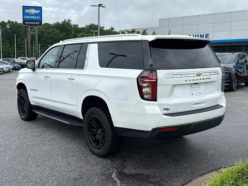 Summit White 2023 Chevrolet Suburban LS