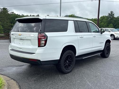 Summit White 2023 Chevrolet Suburban LS