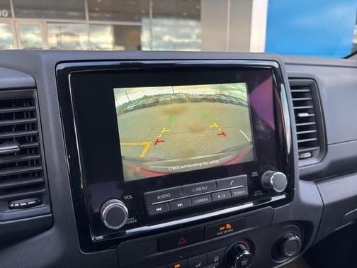 2022 Nissan Frontier S