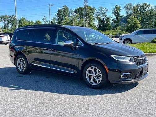 2022 Chrysler Pacifica Limited