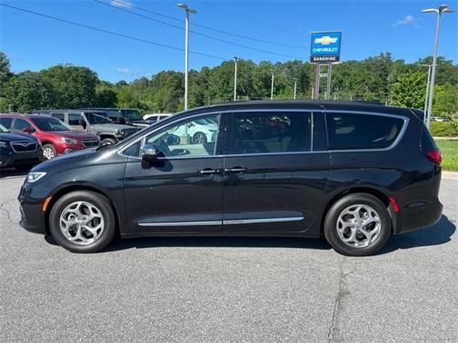 2022 Chrysler Pacifica Limited