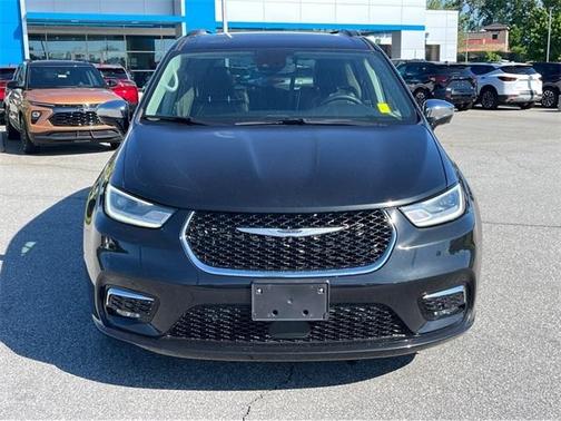 2022 Chrysler Pacifica Limited