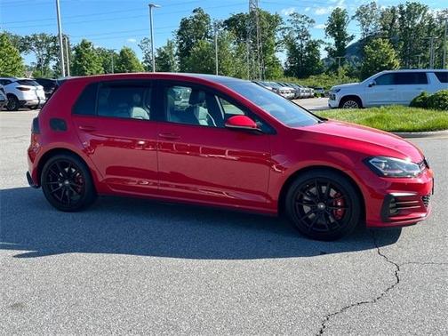 2020 Volkswagen Golf GTI 2.0T SE