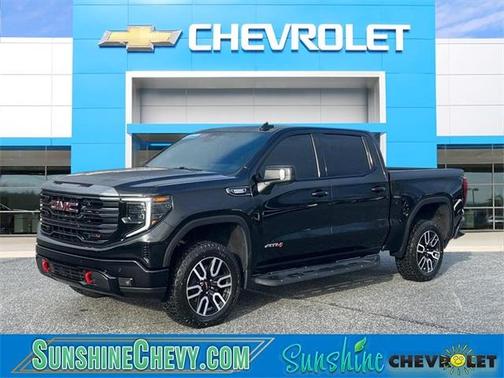 2023 GMC Sierra 1500 AT4