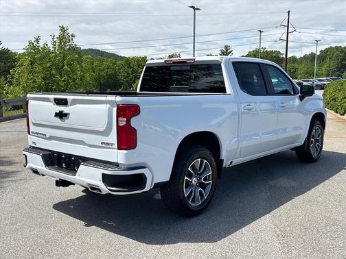 Summit White 2026 Chevrolet Silverado 1500 RST