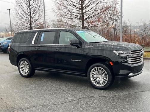 2023 Chevrolet Suburban High Country