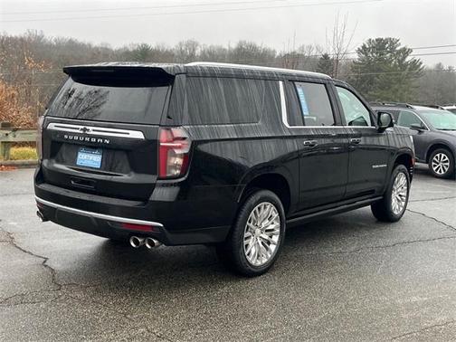 2023 Chevrolet Suburban High Country