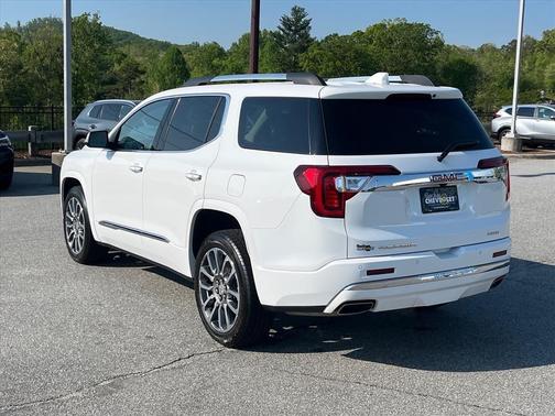 Summit White 2023 GMC Acadia Denali
