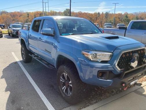 2019 Toyota Tacoma TRD Sport