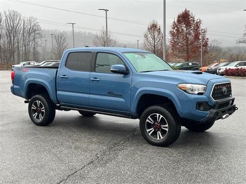 2019 Toyota Tacoma TRD Sport