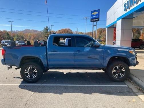 2019 Toyota Tacoma TRD Sport