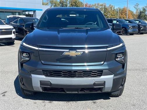 2026 Chevrolet Silverado EV LT