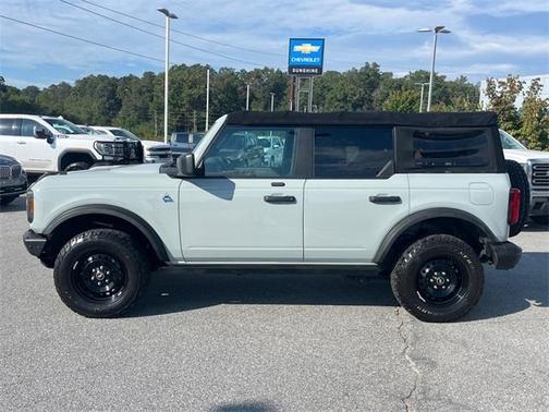 2021 Ford Bronco Black Diamond