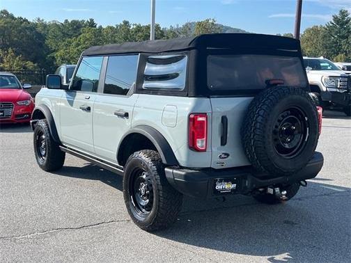 2021 Ford Bronco Black Diamond