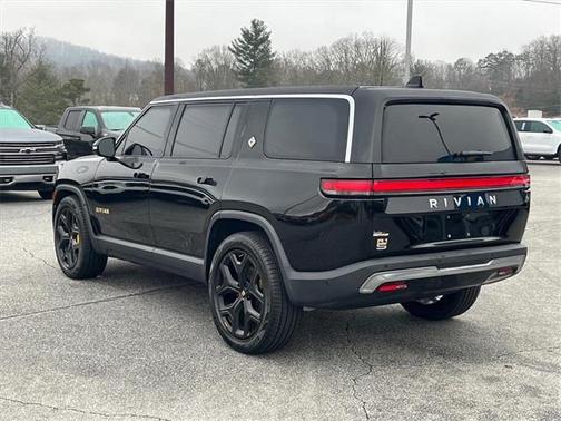 2023 Rivian R1S Adventure Quad Motor Large Pack